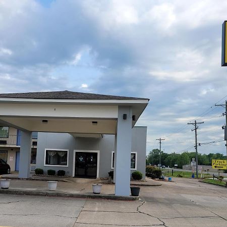 Super 8 By Wyndham Arkadelphia Caddo Valley Area Экстерьер фото