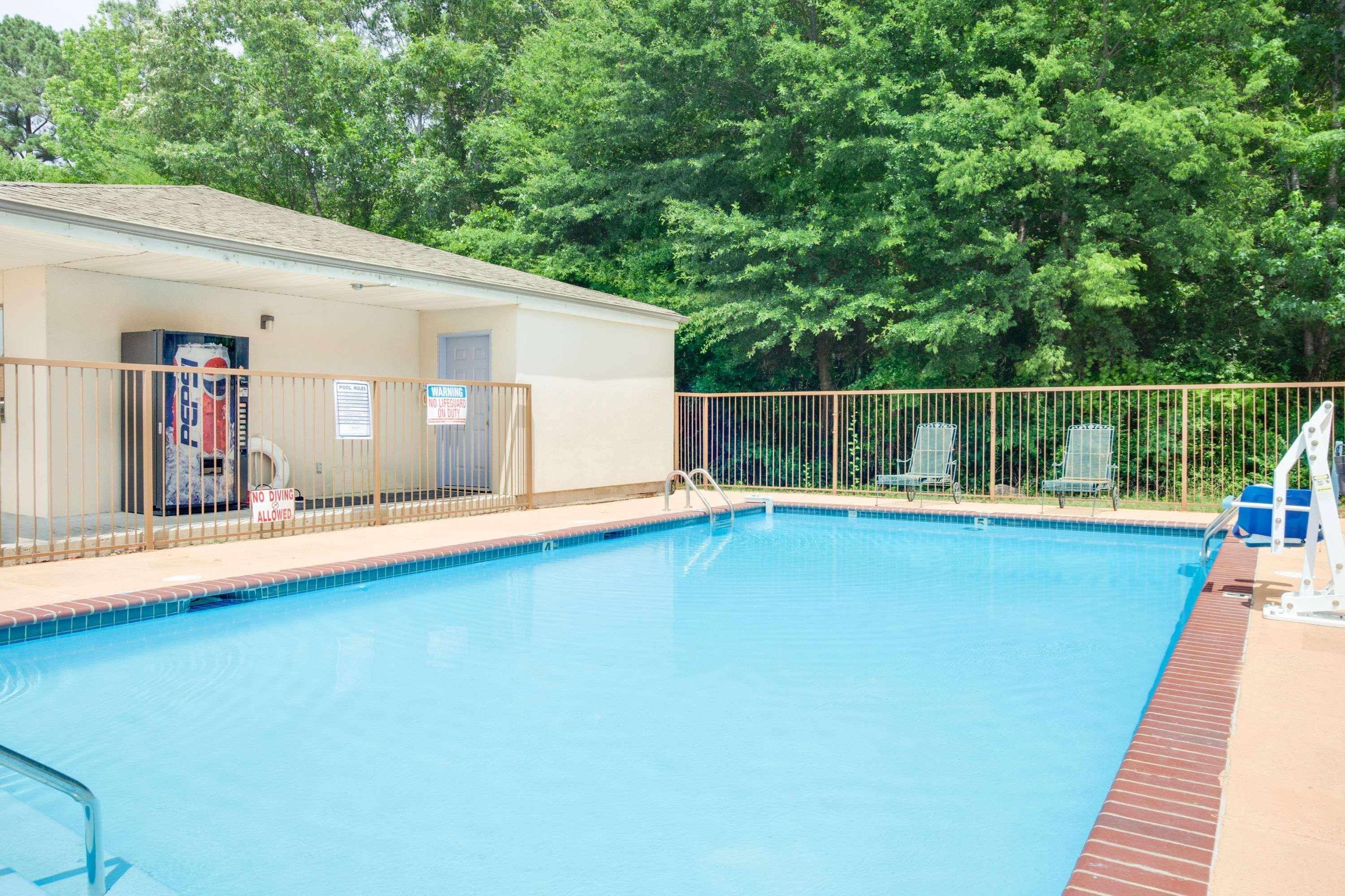 Super 8 By Wyndham Arkadelphia Caddo Valley Area Экстерьер фото