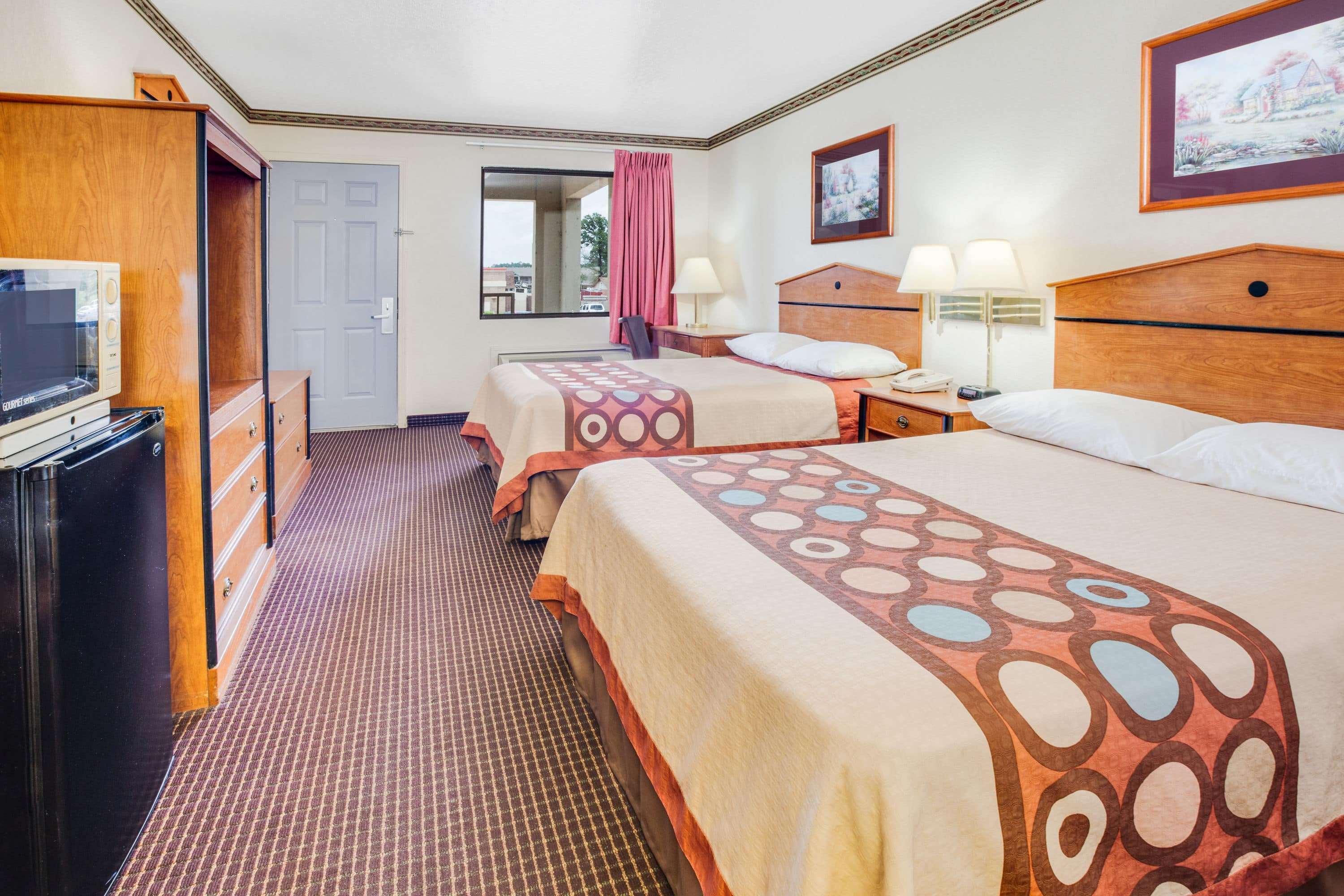 Super 8 By Wyndham Arkadelphia Caddo Valley Area Экстерьер фото