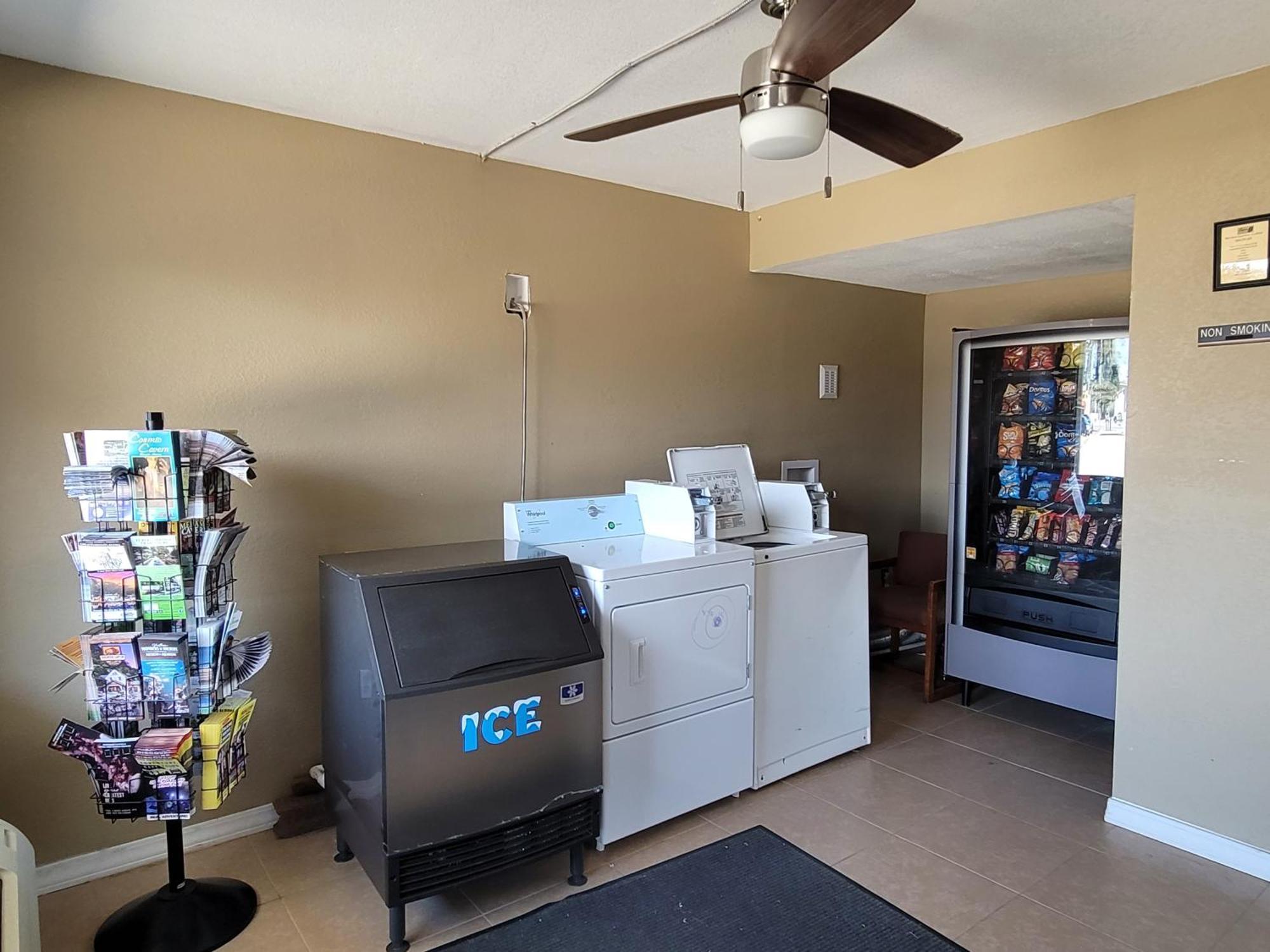 Super 8 By Wyndham Arkadelphia Caddo Valley Area Экстерьер фото